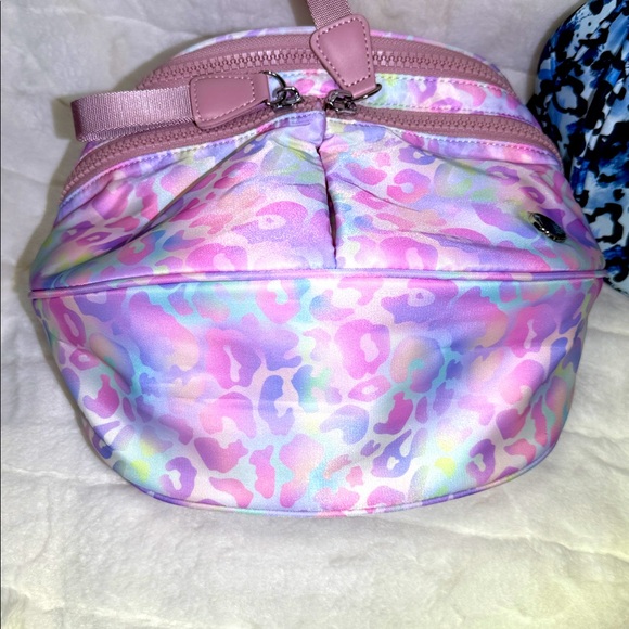Iris & Rainbow Pink and Blue Leopard Print Best Version Crossbody Bags - Picture 4 of 8